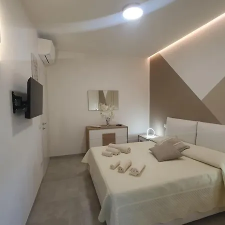 Lecci Al Mare Apartment San Vincenzo Exterior photo