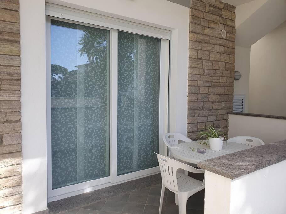Lecci Al Mare Apartment *