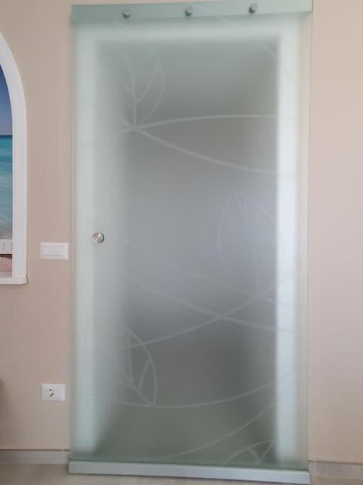 Lecci Al Mare Apartment
